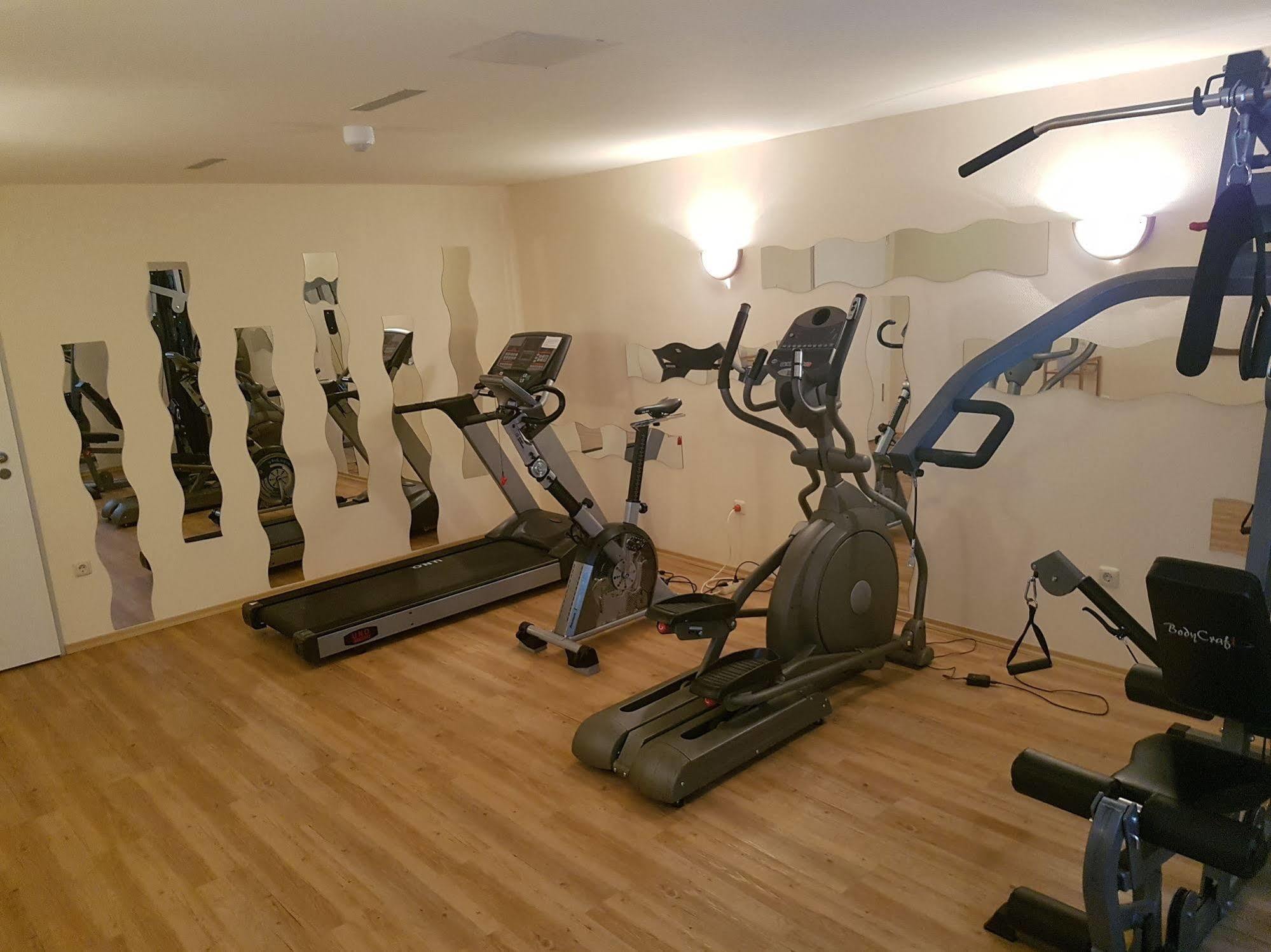 Stadthotel Stern Wismar Ngoại thất bức ảnh