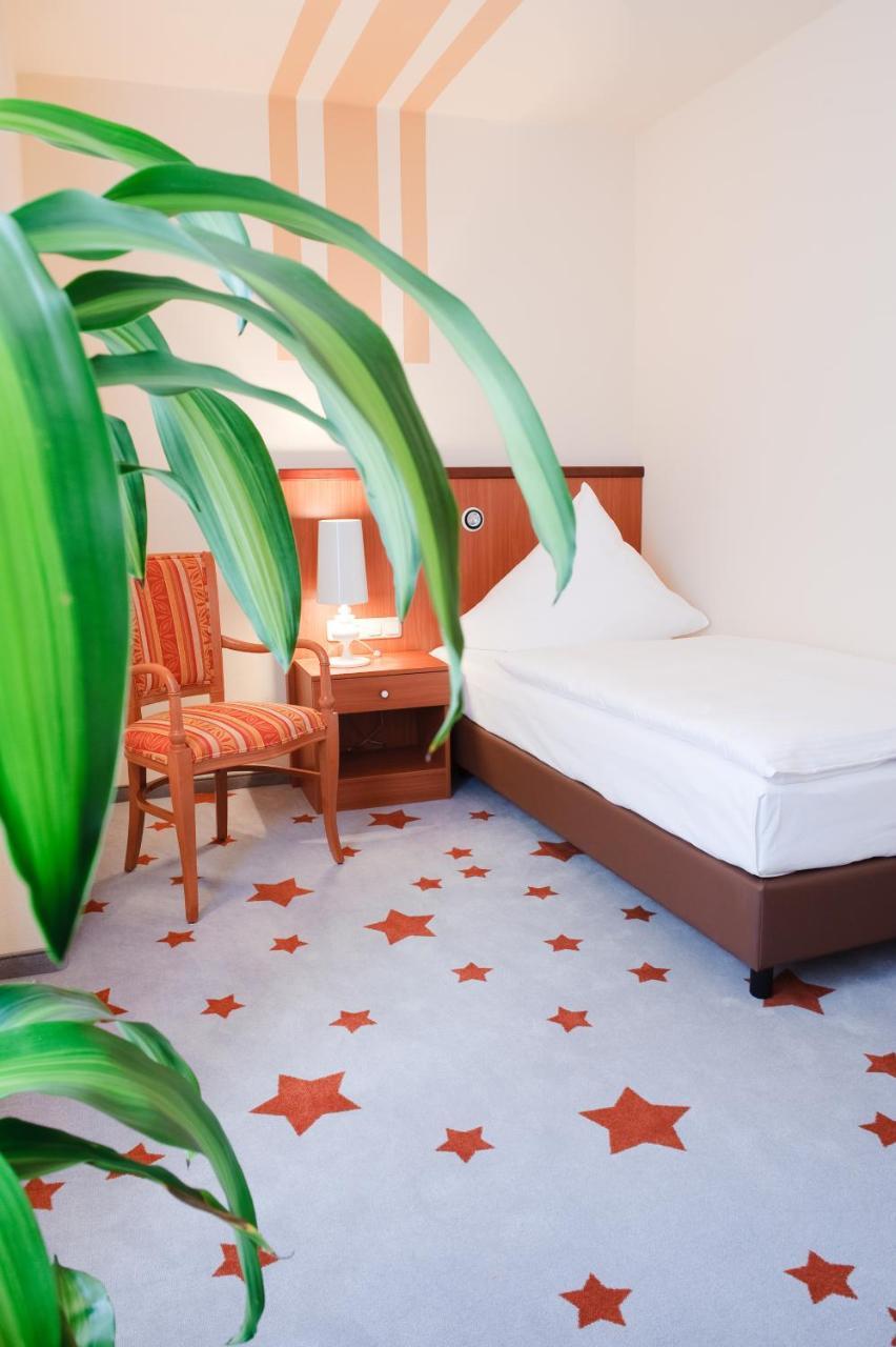 Stadthotel Stern Wismar Ngoại thất bức ảnh